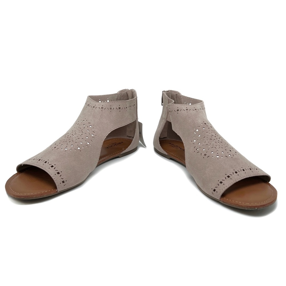 Arizona Jeans Tawny Sandal Faux Suede Cut Out Flats Taupe Size 9.5 - Picture 5 of 11